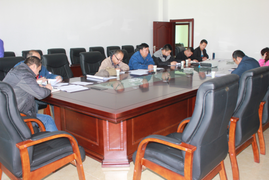 學(xué)習(xí)宣傳貫徹會議精神    推進(jìn)&ldquo;兩學(xué)一做&rdquo;學(xué)習(xí)教育